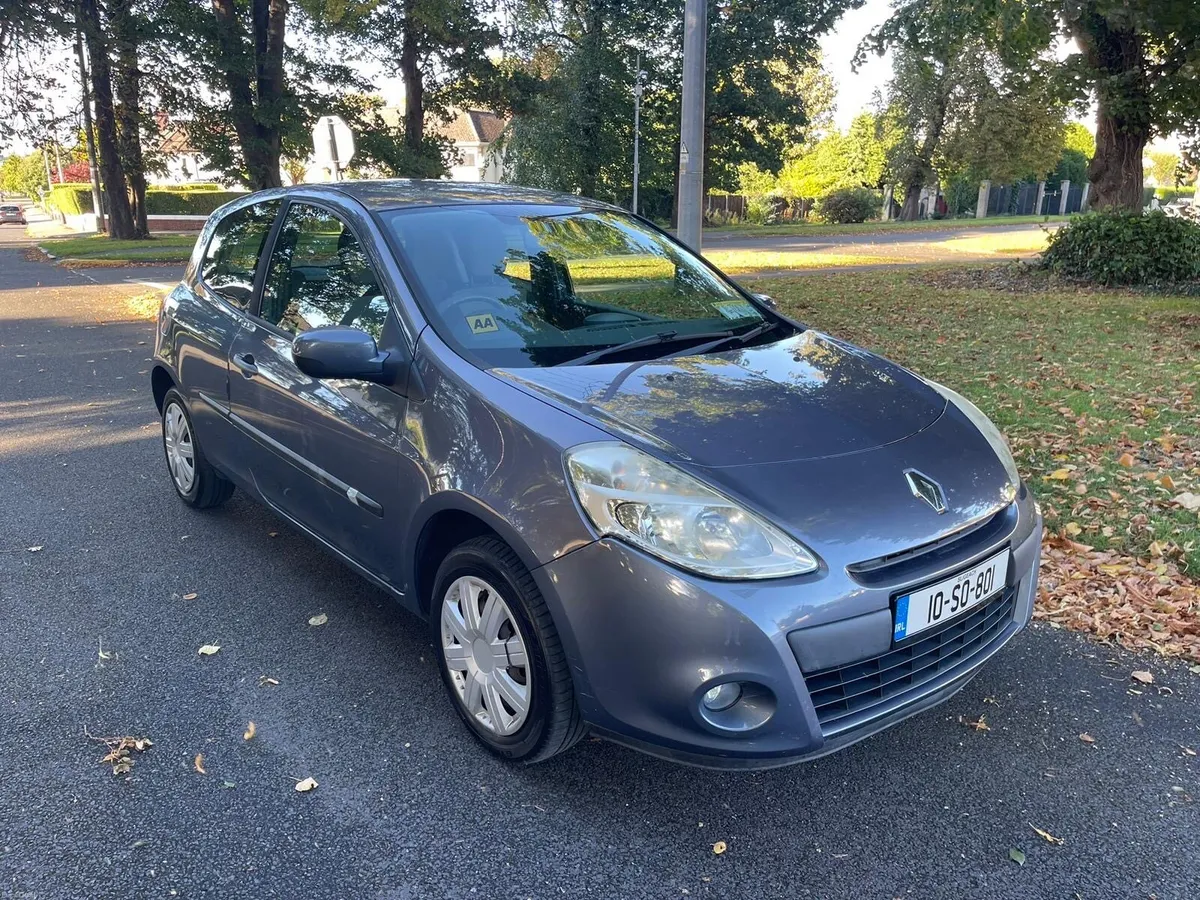 Renault Clio 2010( Tax and NCT until August 2026) - Image 3