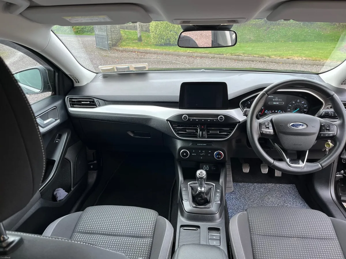 Ford Focus 2021 - Image 3
