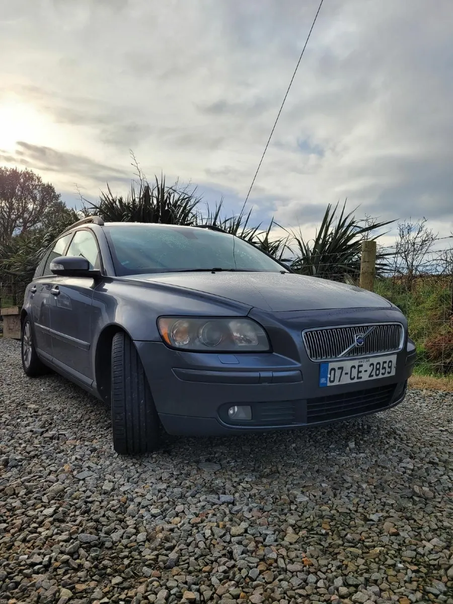 Volvo V50 2007 - Image 1