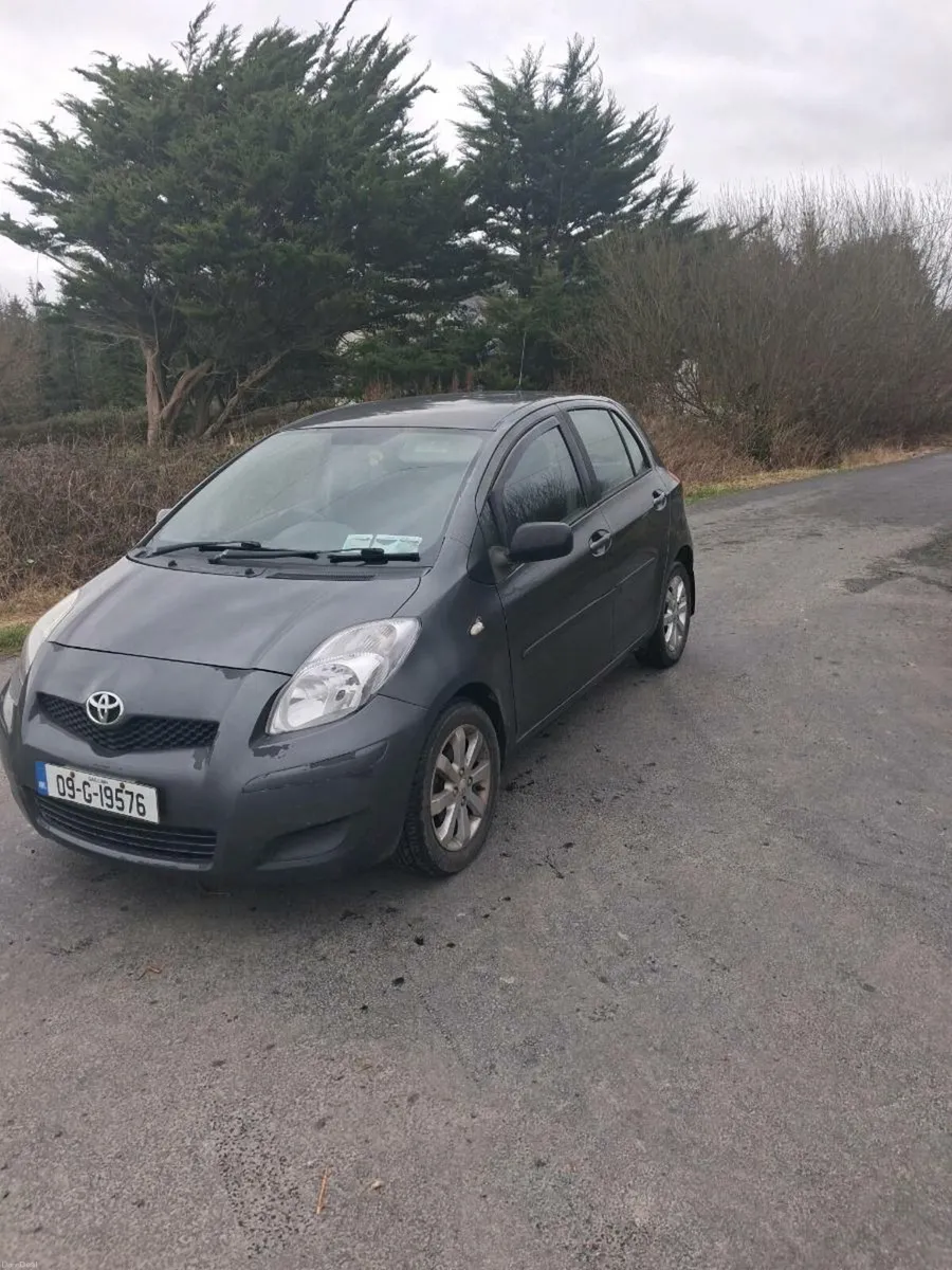 Toyota yaris for sale - Image 3