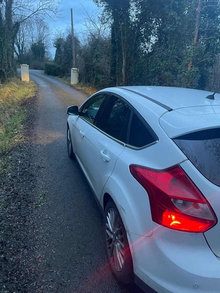 Ford Focus - Image 4