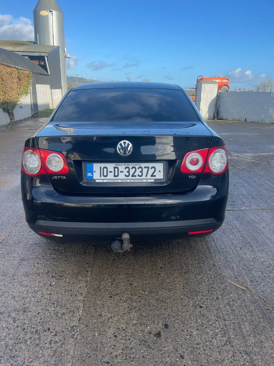 Volkswagen Jetta - Image 3