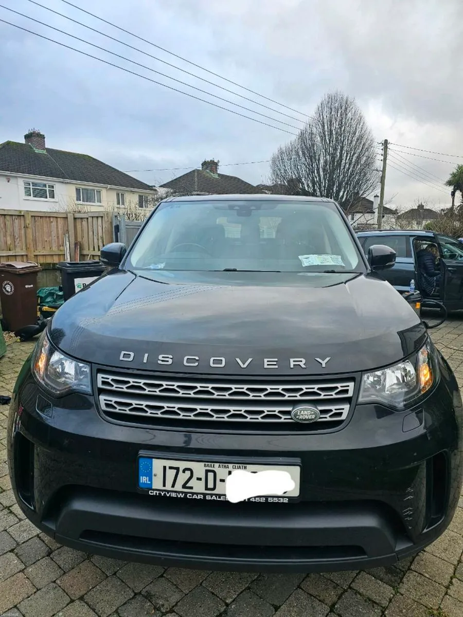 2017 Landrover Discovery, 5 Seater - Image 4