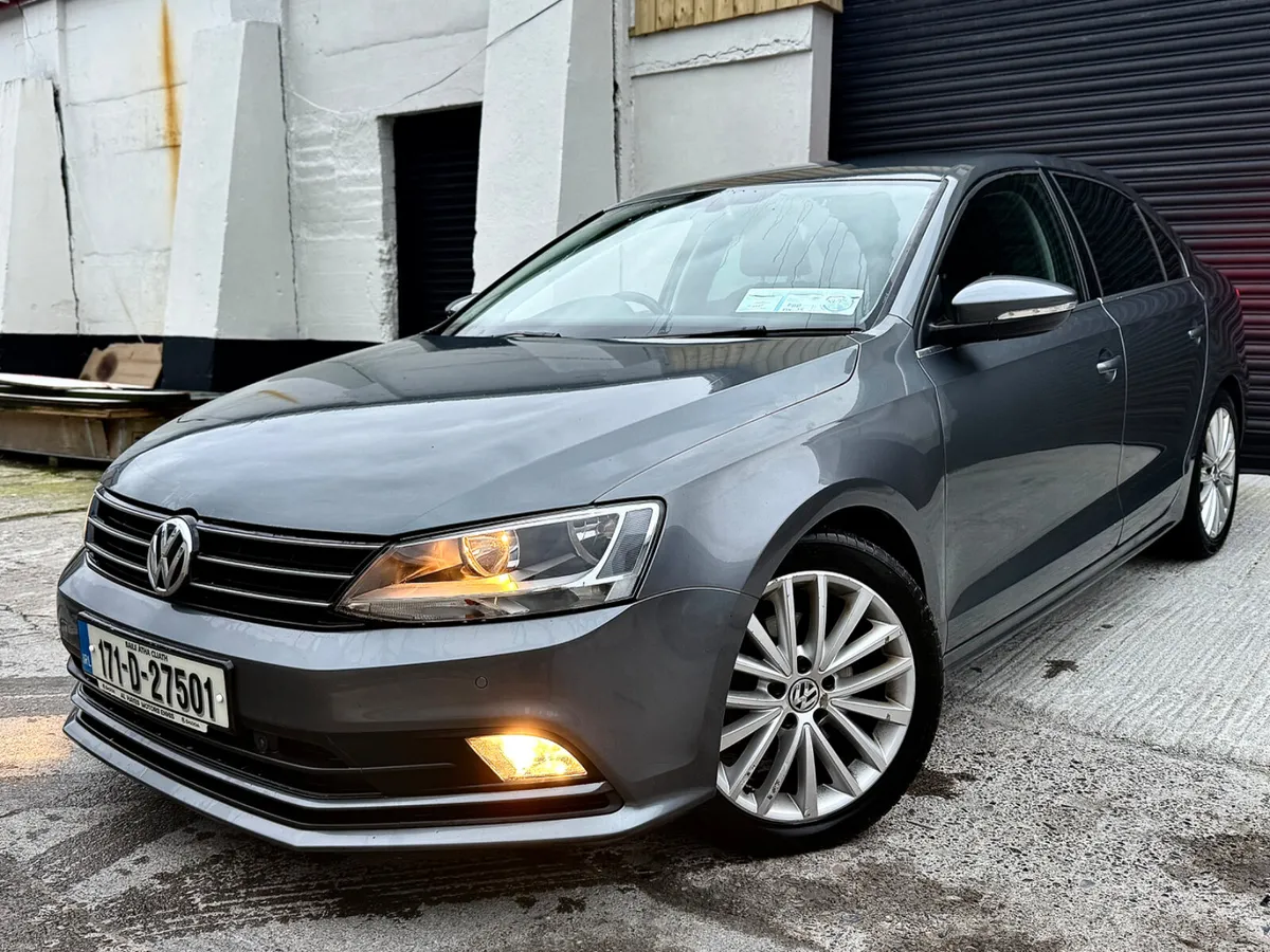 ⚫️Volkswagen Jetta (171) TOP SPEC!! - Image 4