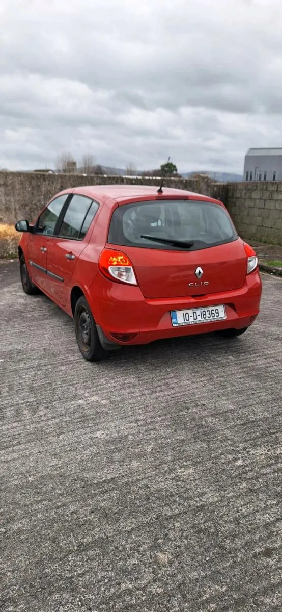 Renault Clio 1.1L Petrol - Image 3