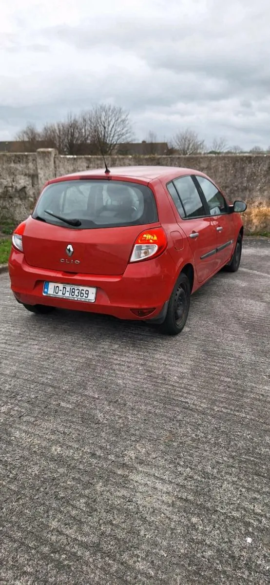 Renault Clio 1.1L Petrol - Image 4