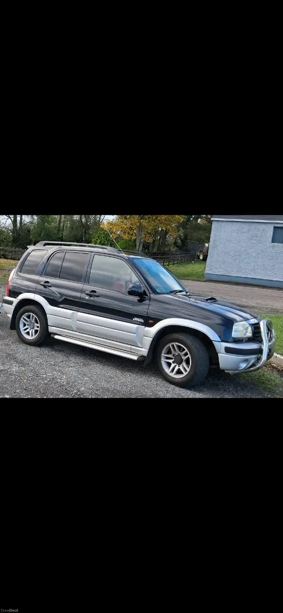 Suzuki Grand Vitara 2004 - Image 1