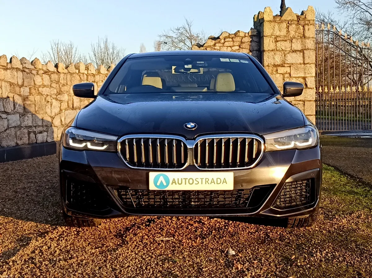 211 BMW 530e M-Sport G30 LCI Sophisto Grey - Image 2
