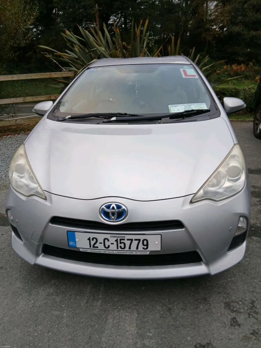 Toyata Aqua 2012 - Image 2