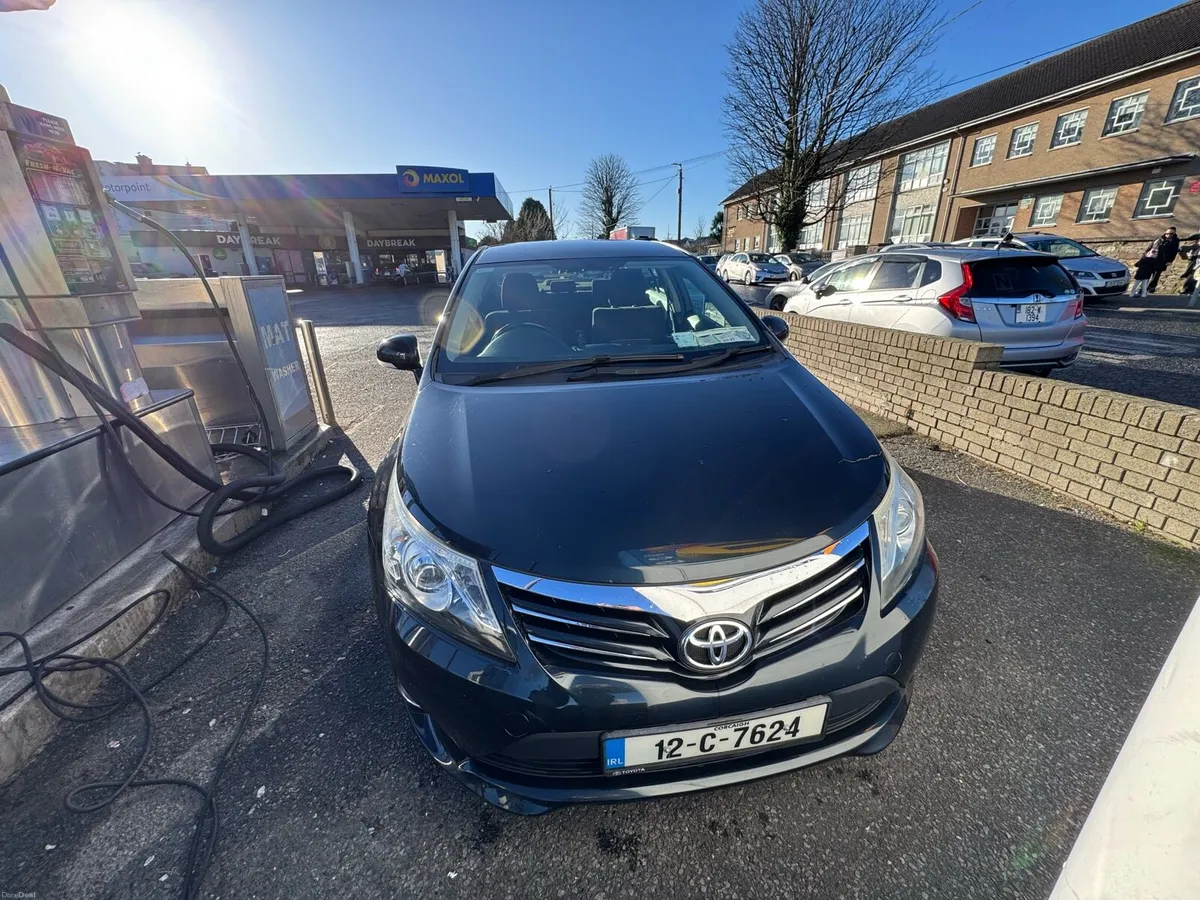 Toyota Avensis - Image 1