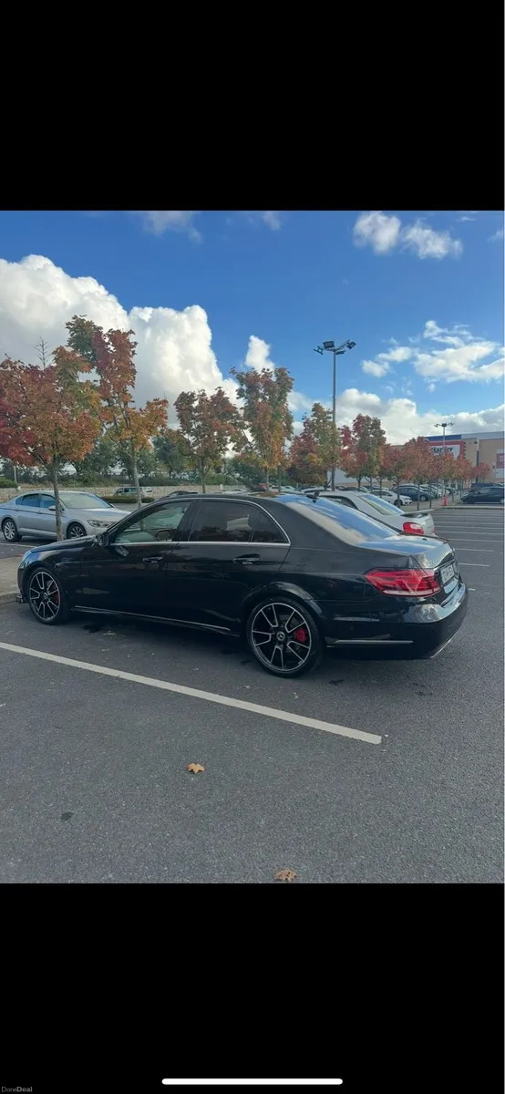Mercedes E300 bluetec hybrid hybrid 2013 - Image 3