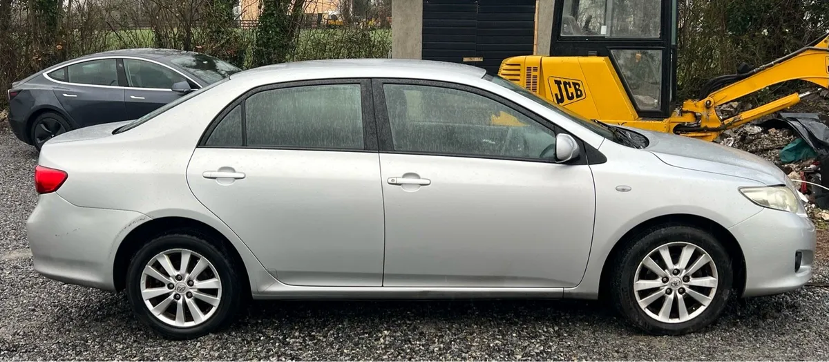 Toyota Carola - Image 3