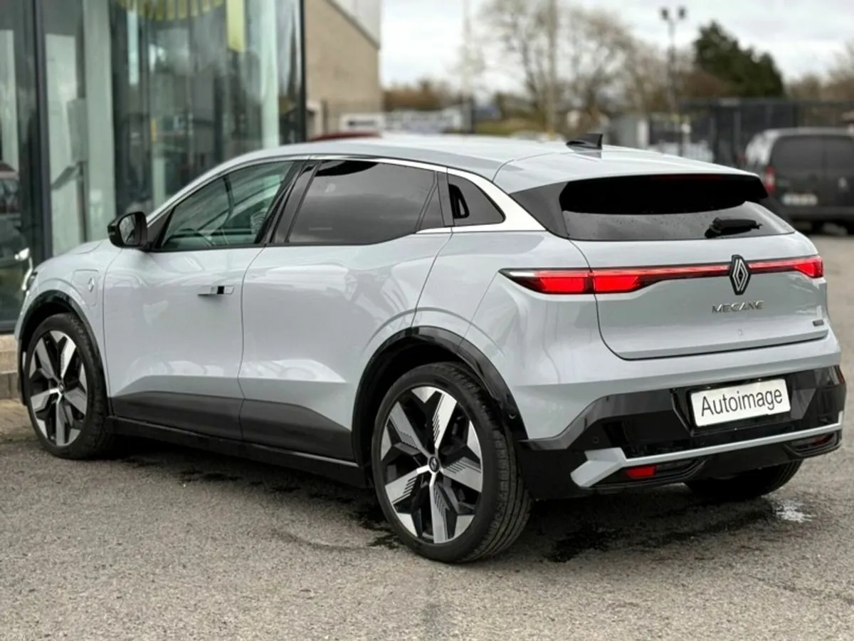 Renault Megane E-Tech TECHNO (Low Kms) EV60 ELECTR - Image 2