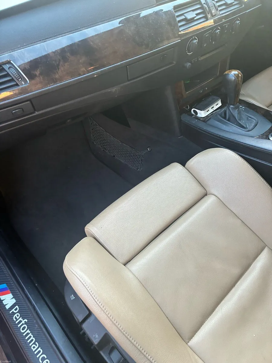 BMW M SPORT 3.0 L - Image 4