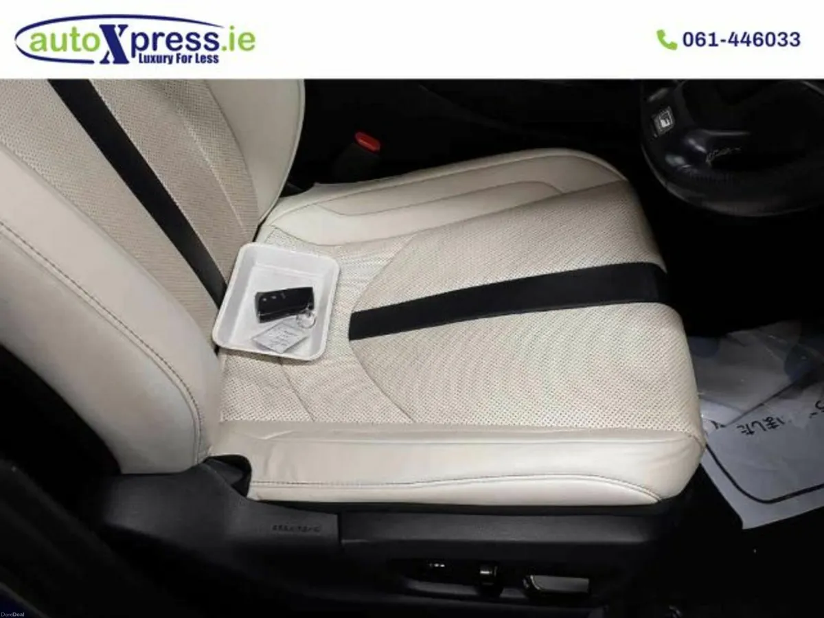 Lexus UX 2.0 L Hybrid F SPORS Auto. - Image 4