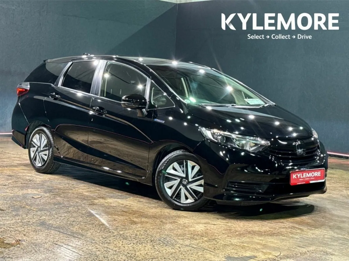 Honda Shuttle AUTOMATIC 1.5L HYBRID - REVERSE CAME - Image 1