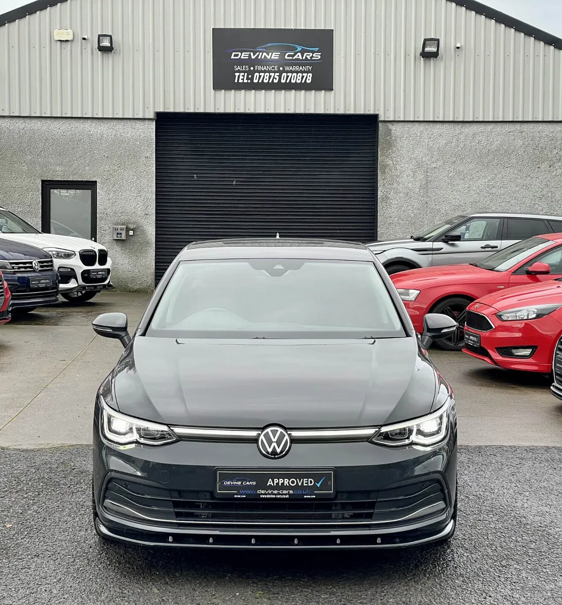 Oct 2022 Volkswagen Golf 2.0 TDI Style DSG - Image 2