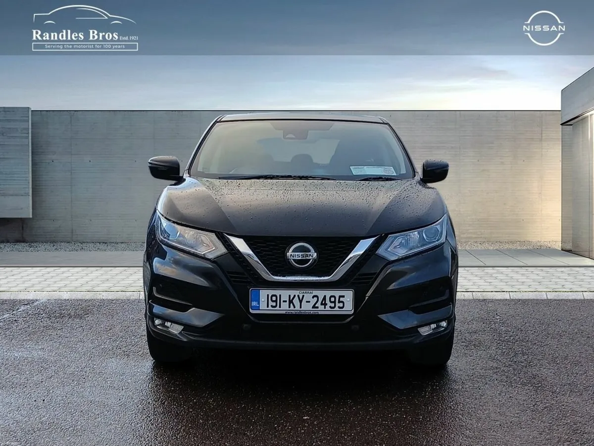 Nissan Qashqai 1.5 DSL SV Safety Pack - Image 4