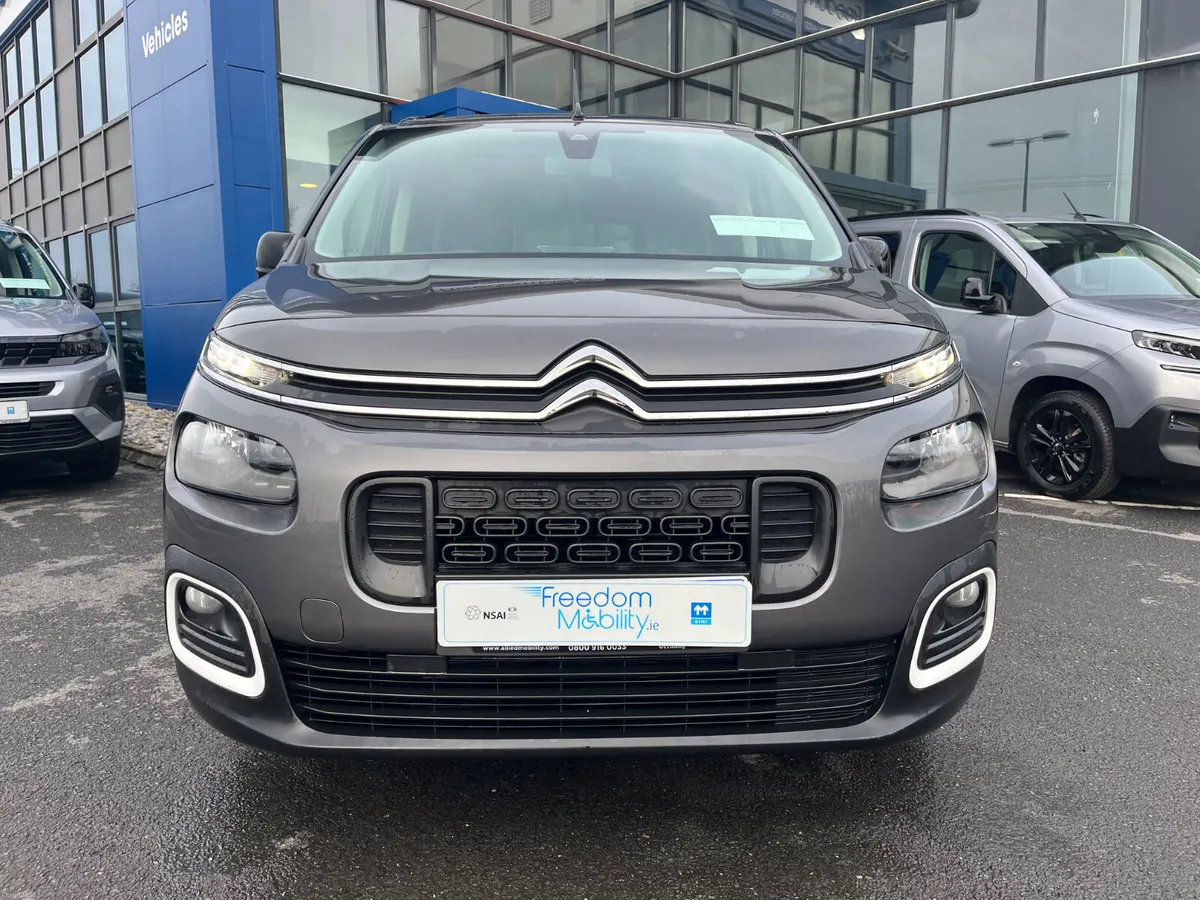 Citroen Berlingo Auto 2024 Wheelchair Access - Image 2