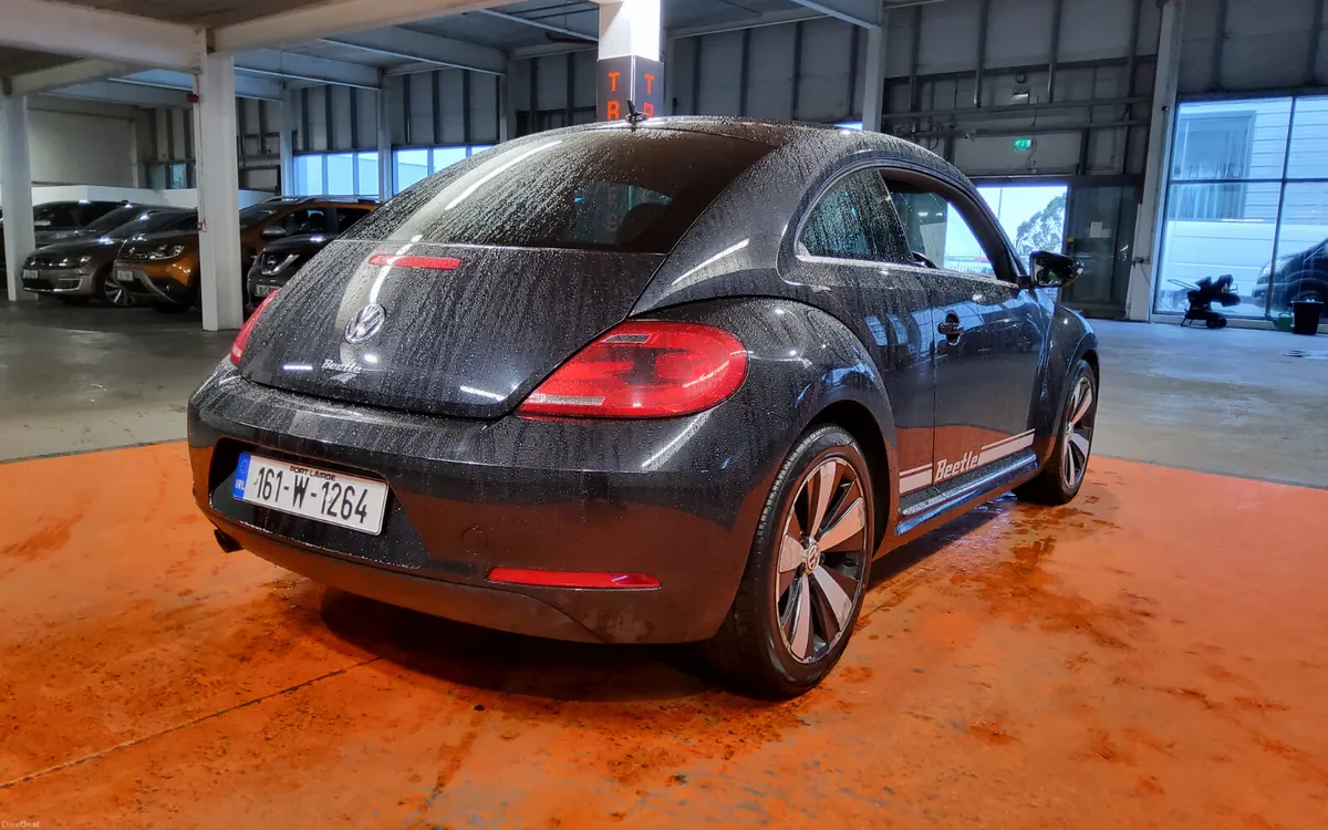 Volkswagen Beetle 2016 - Image 4