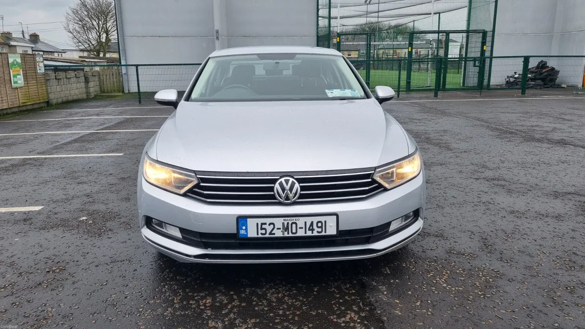 15 Volkswagen Passat 1.6 Tdi - Image 2