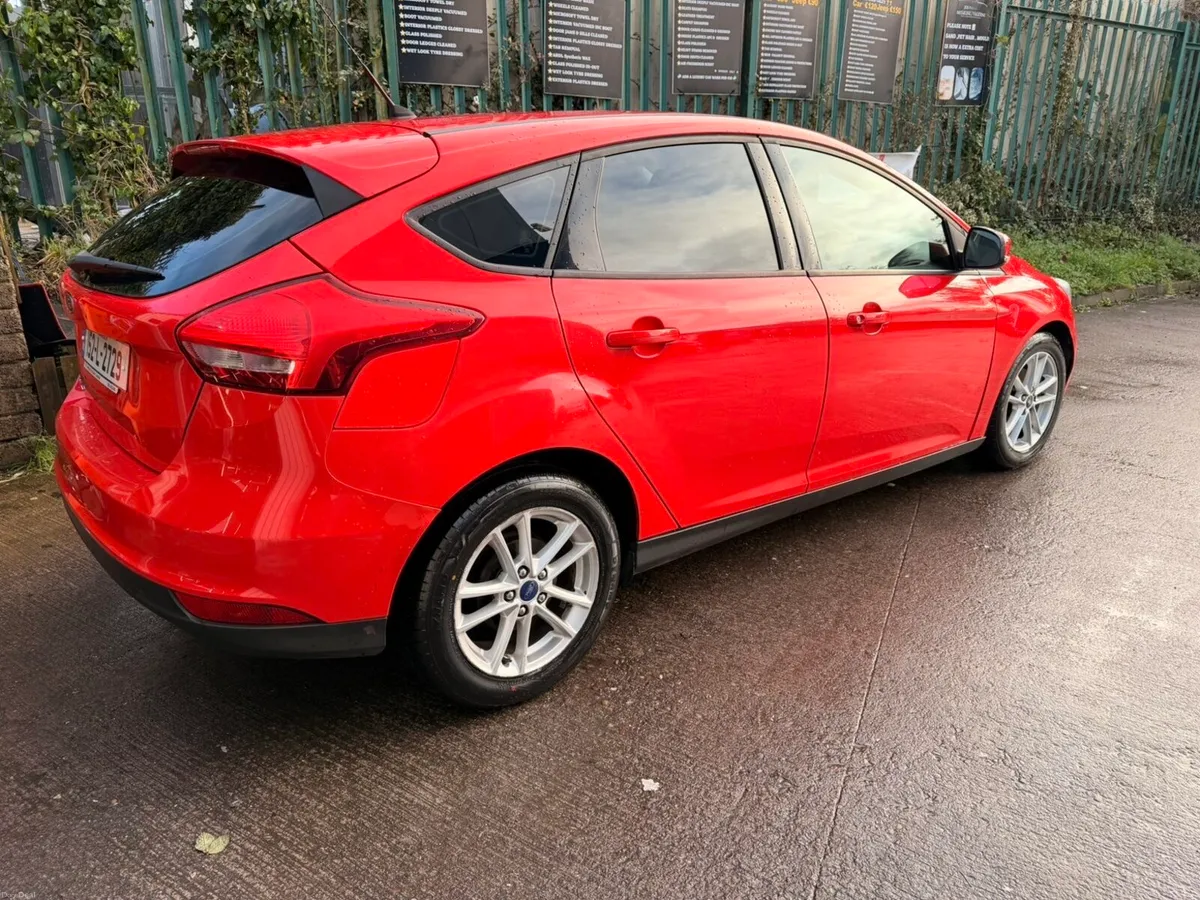 2015 ford focus - Image 4