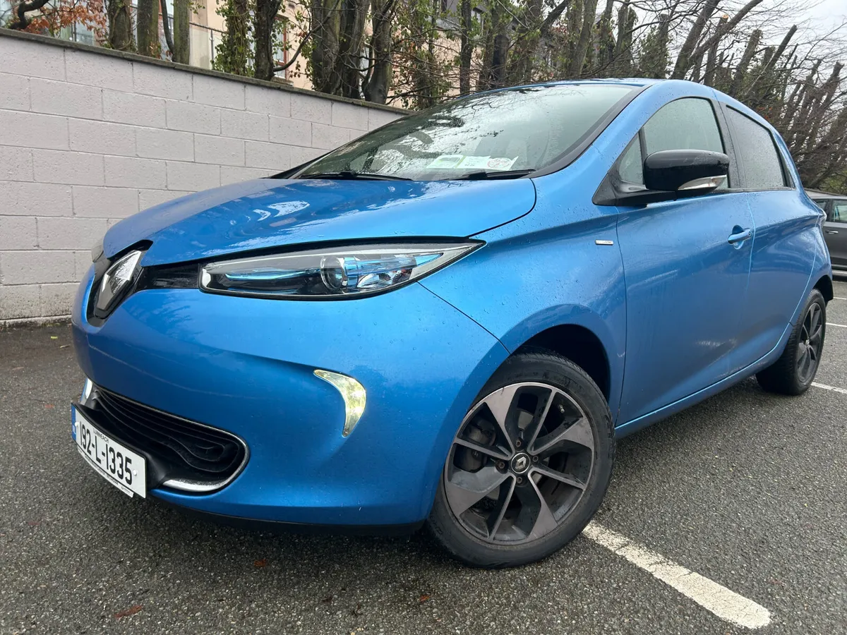 Renault Zoe 2019, Electric Nct 9/27 Signature. - Image 3