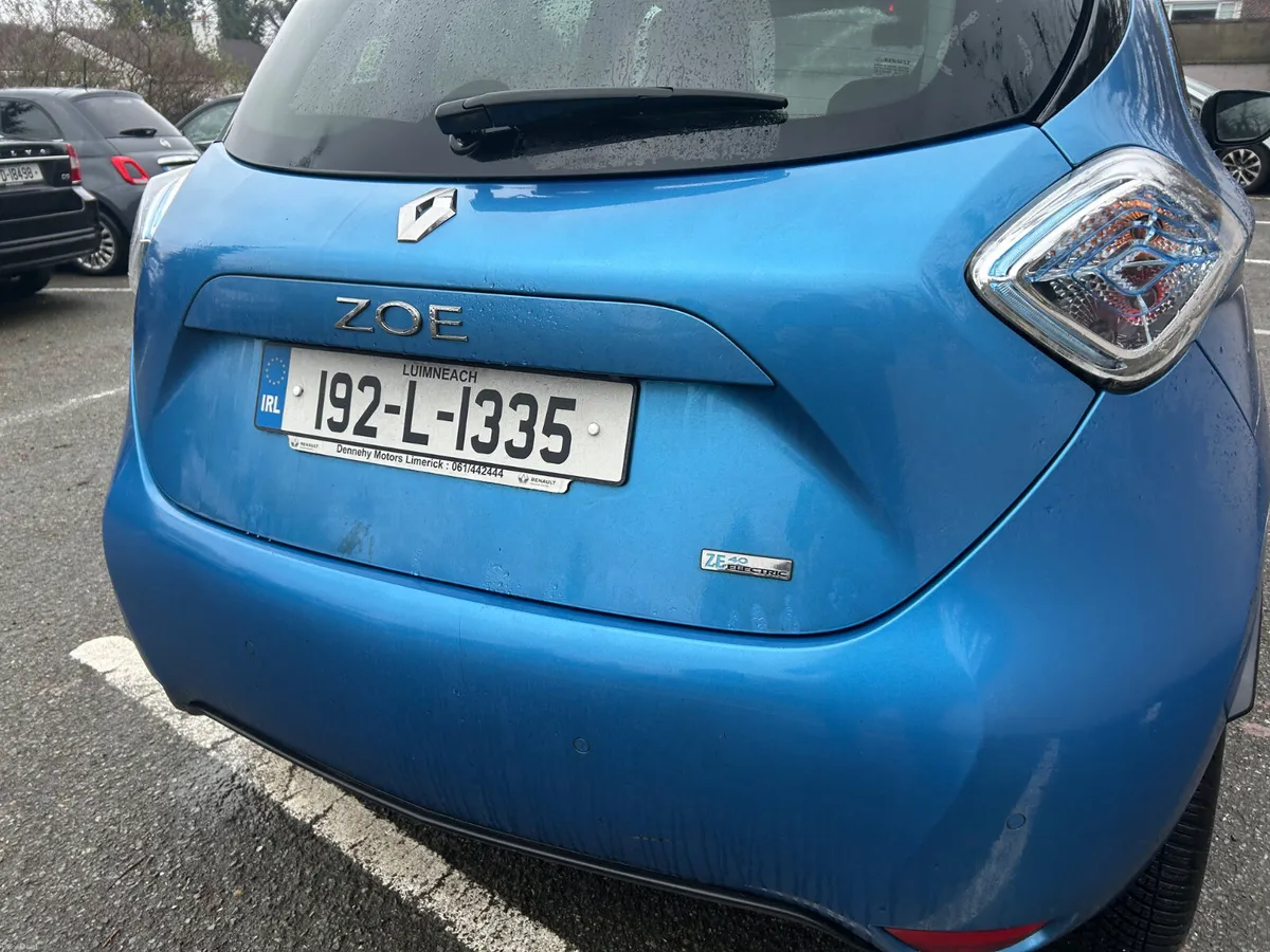 Renault Zoe 2019, Electric Nct 9/27 Signature. - Image 4