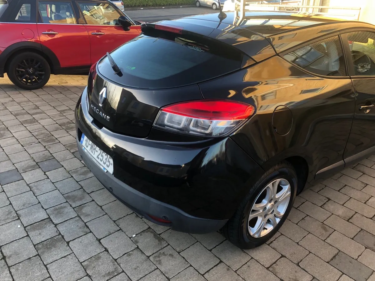 Renault Megane 1.5 - Image 4