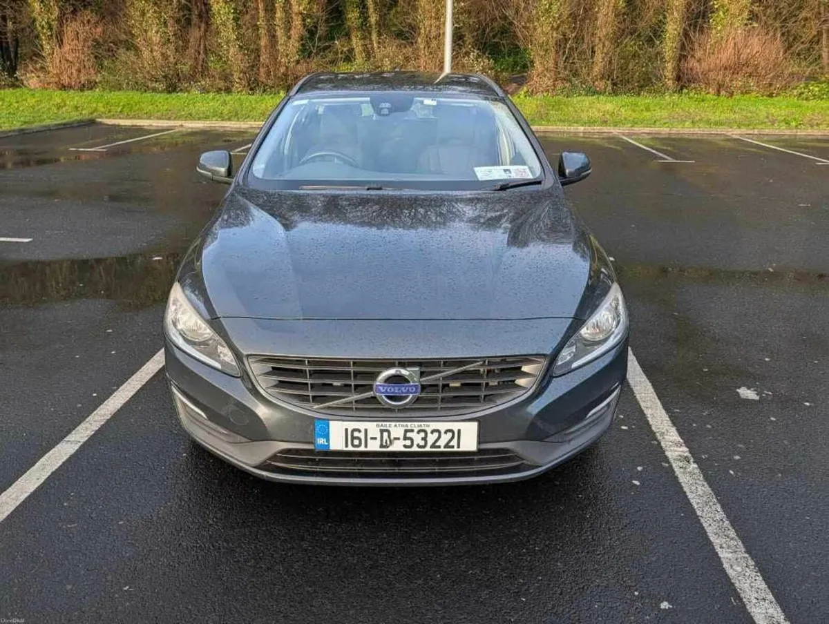 Volvo V60 2016 - Image 2