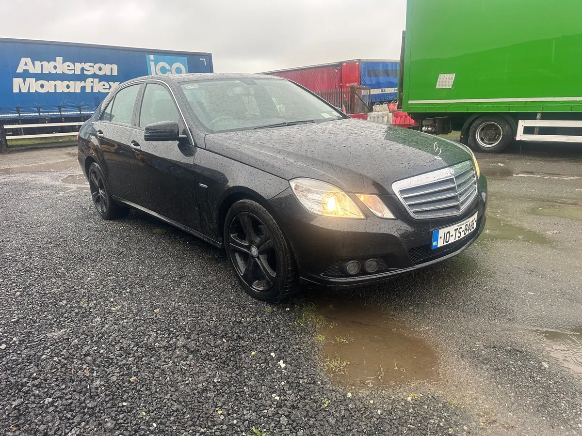 Mercedes Benz E class - Image 1