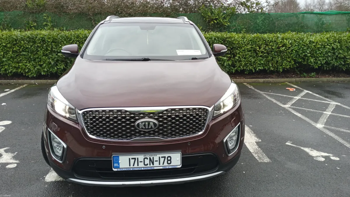 KIA SORENTO / 2017 / 2.2 DIESEL / 7 SEATER /MANUAL - Image 2