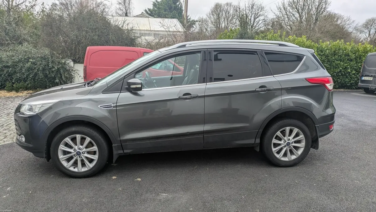 Ford Kuga 2016 - Image 3