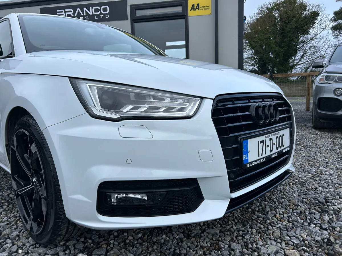 Audi A1 1.0 TFSI Auto - Image 2