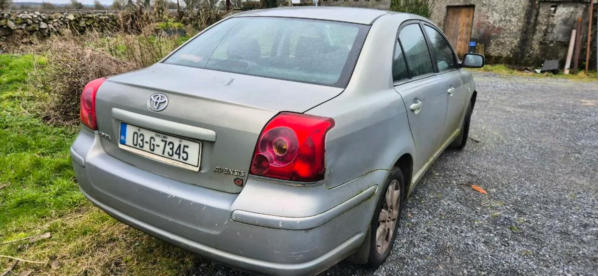 Toyota Avensis - Image 1