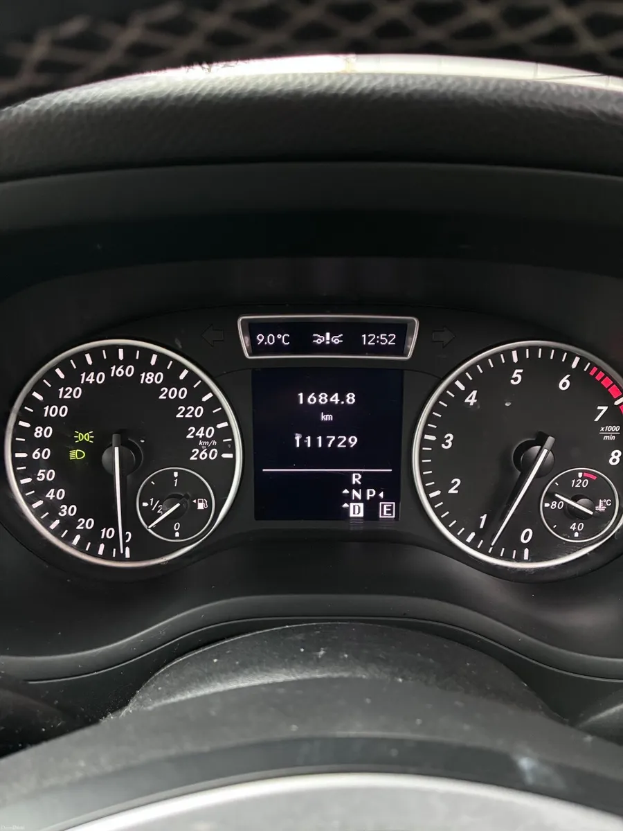 Mercedes-Benz B-Class 2012 - Image 2