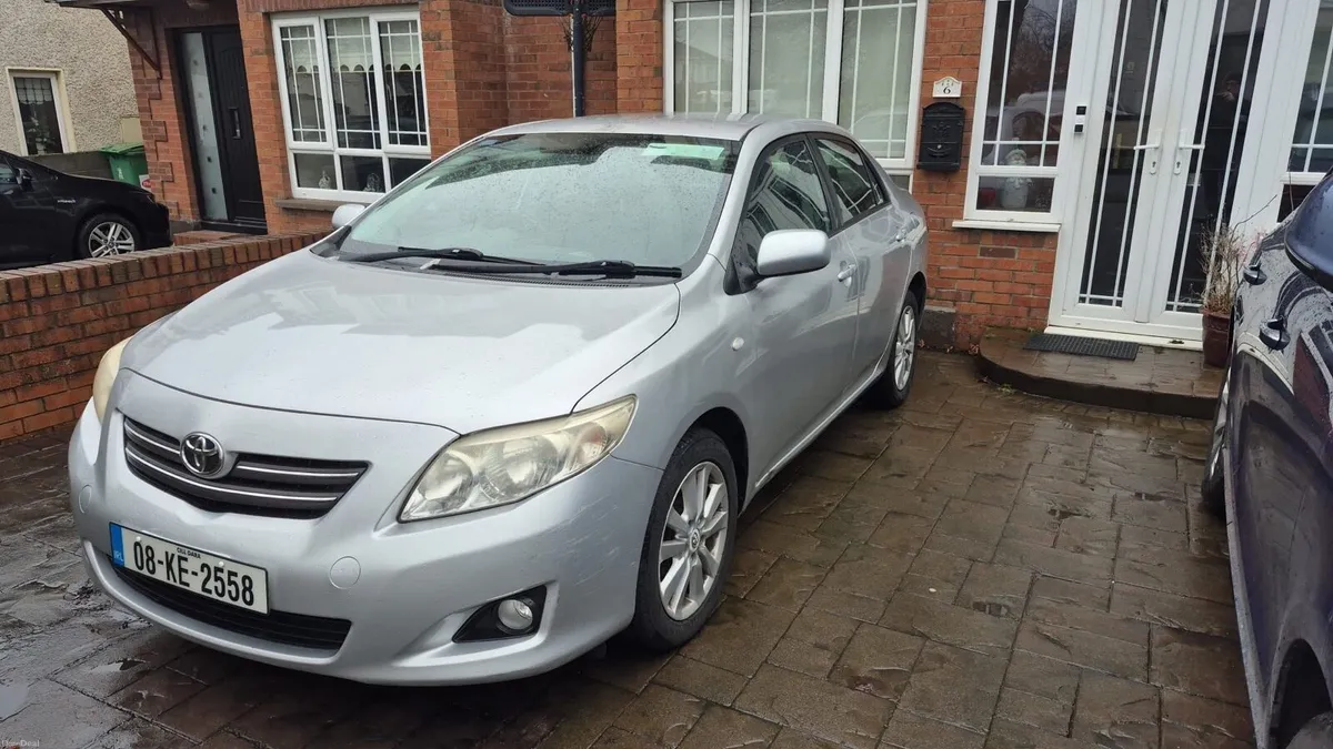 Toyota Corolla Luna - Image 1