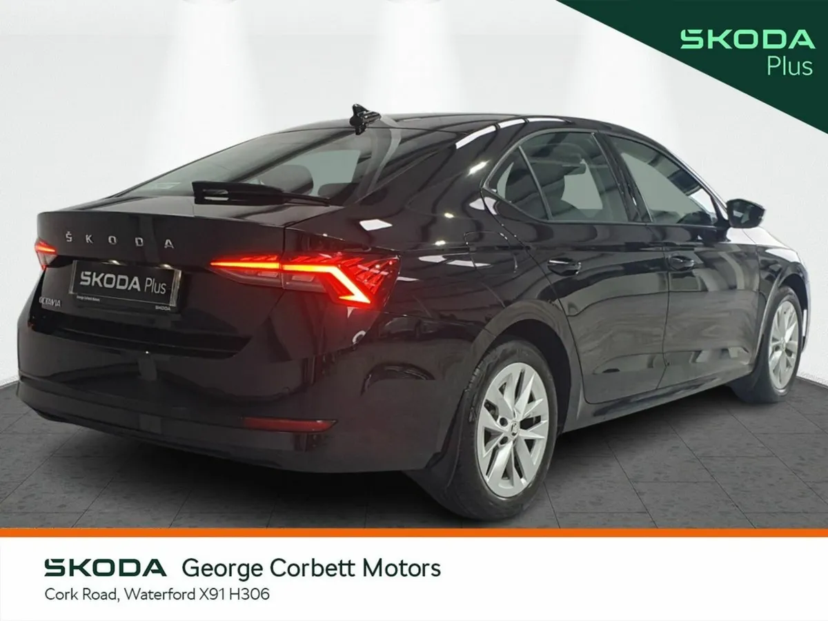 Skoda Octavia Ambition 2.0TDI 115HP (From €102 per - Image 3