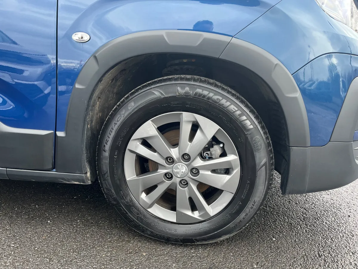 Peugeot Rifter 2022 Wheelchair Access - Image 4