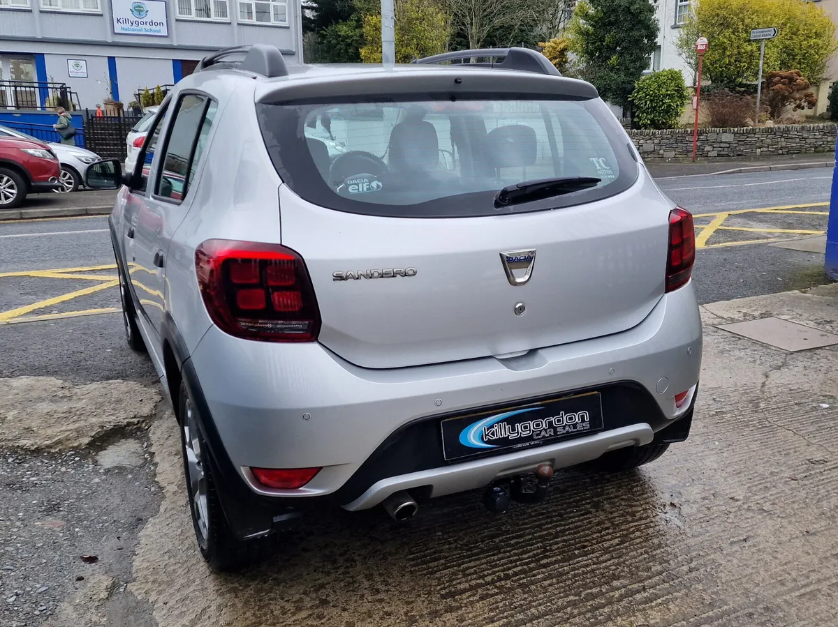 182 Dacia Sandero Stepway Essential 0.9 TCE - Image 3