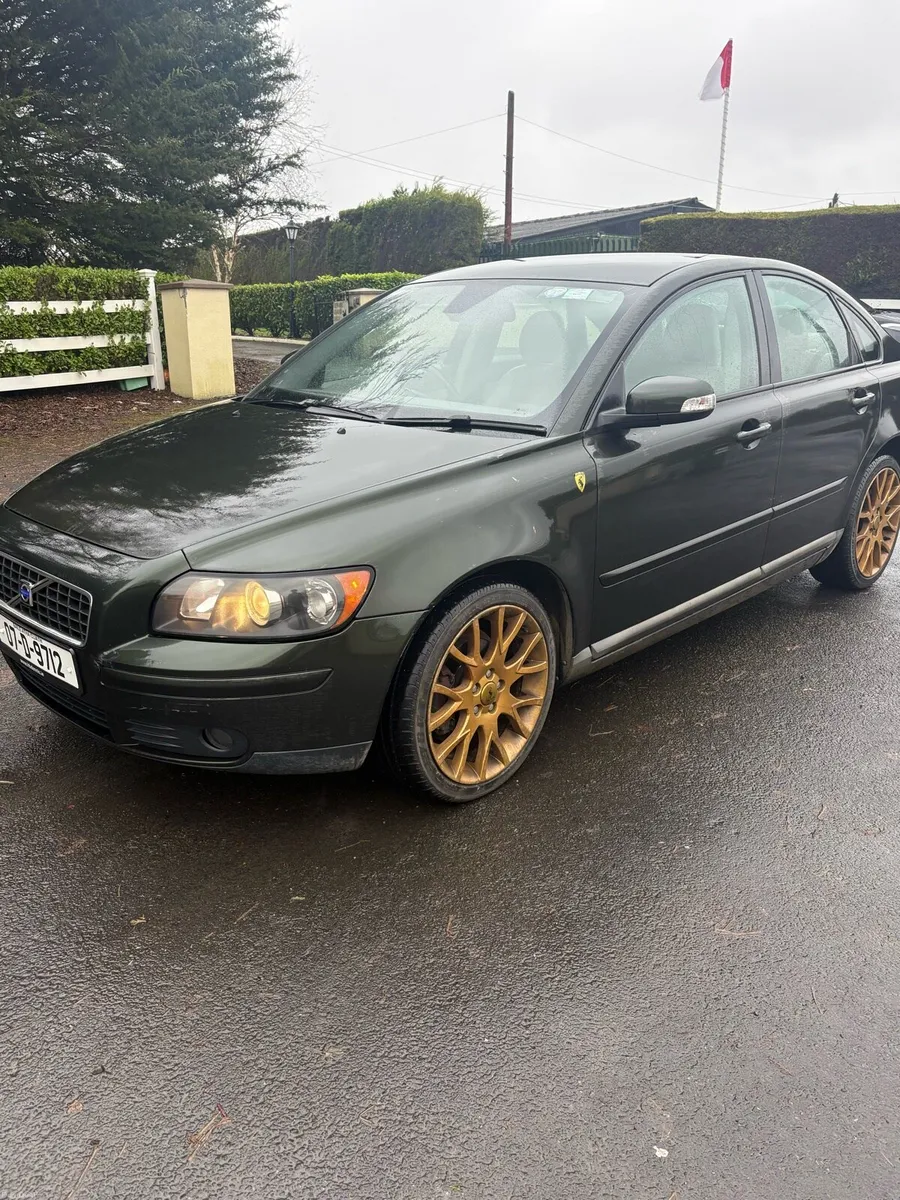 2007 Volvo s40 tax 4/26 doe 5/26 mint condition - Image 4