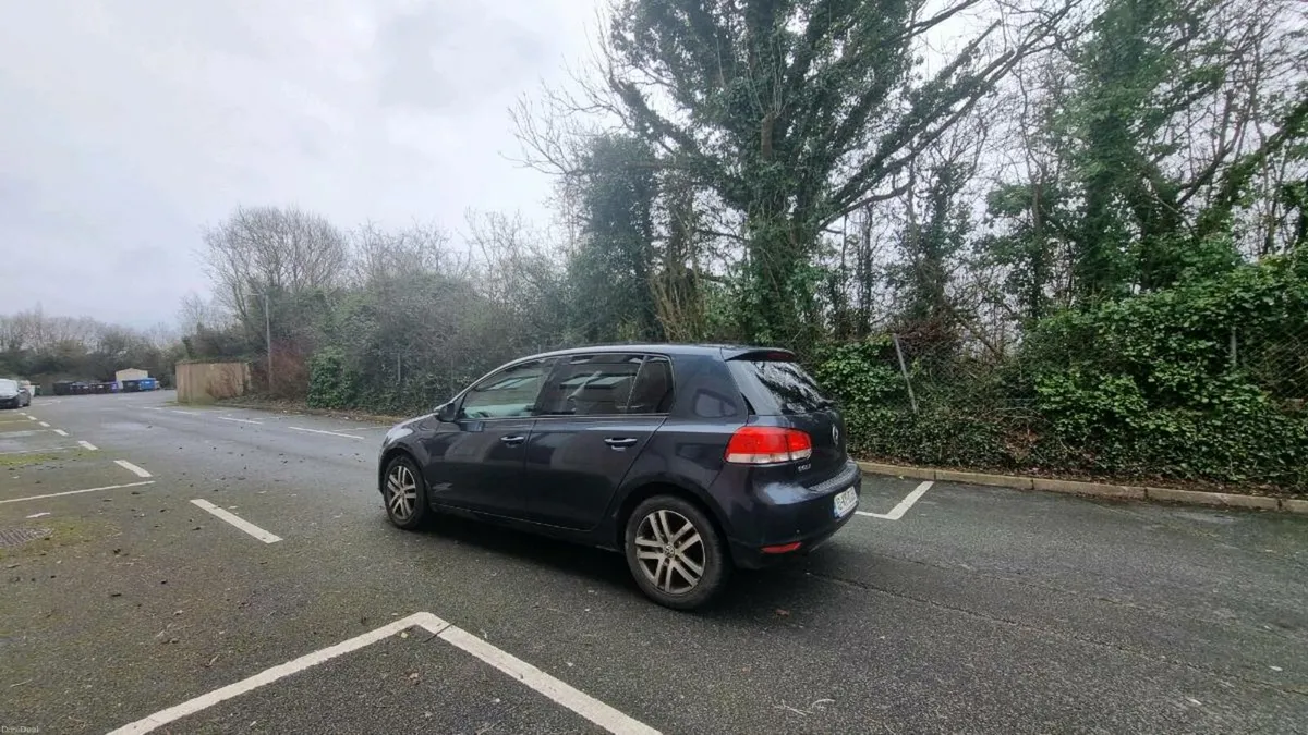 2010 golf 1.6 diesel automatic New NCT 03/27 - Image 3