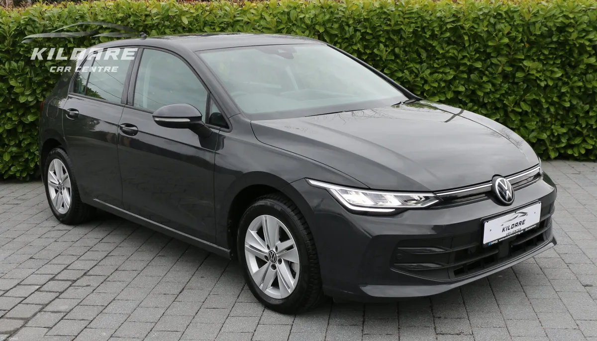 VOLKSWAGEN GOLF 8.5 TSI STYLE - Image 4