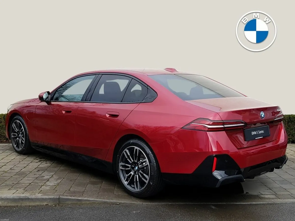 BMW 5-Series 530e M Sport - Image 2