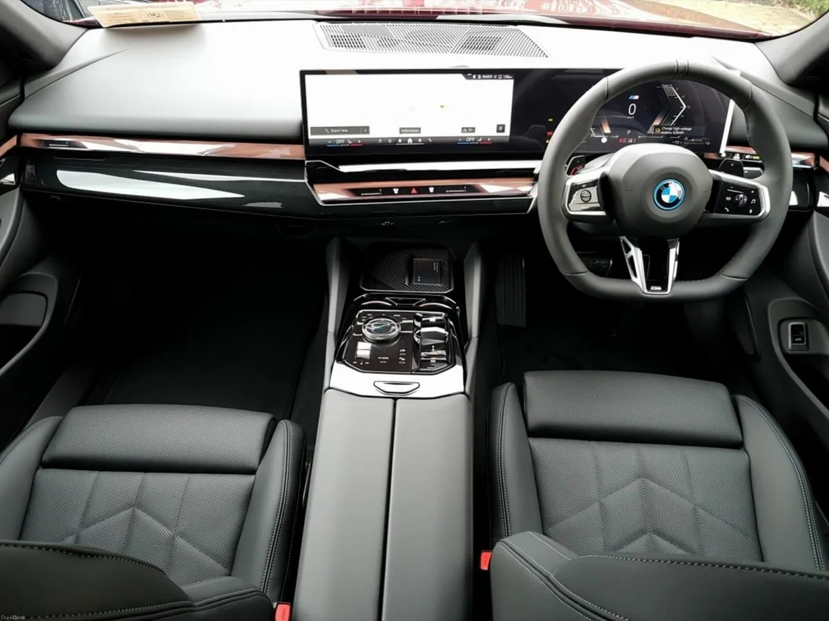 BMW 5-Series 530e M Sport - Image 4