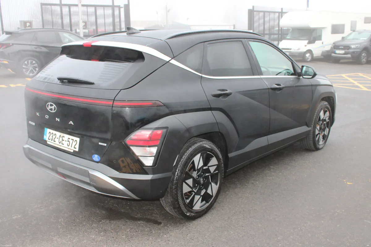 Hyundai KONA 2023 - Image 5