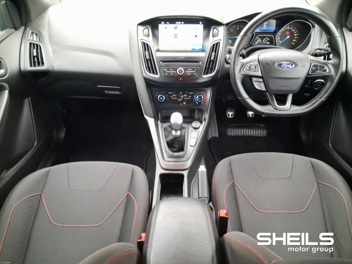 Ford Focus 1.5 TDCi 120PS ST-Line Powershift - Image 3