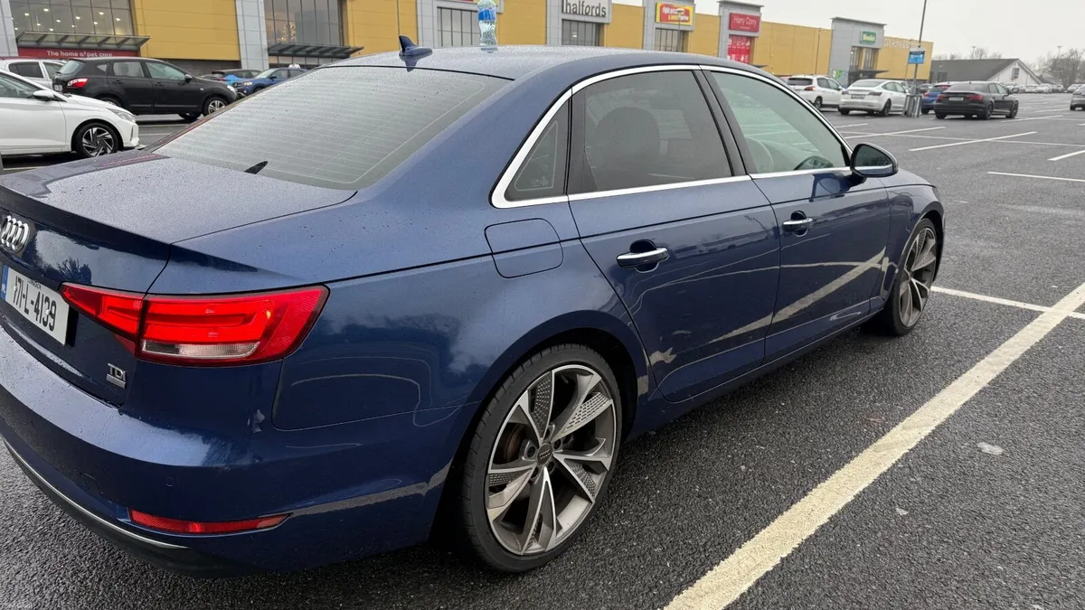 Audi A4 2017 2.0 TDI 167000KM - Image 4