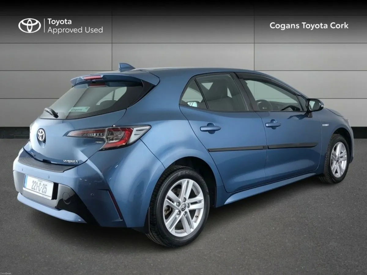 Toyota Corolla LUNA HB - Image 2