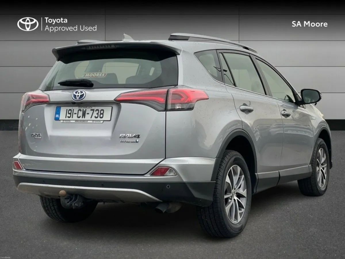 Toyota RAV4 HYBRID LUNA - Image 2